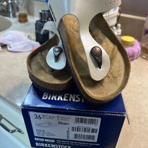 Birkenstock Gizeh in Pearl White Sandals with Cork Footbed- new in box